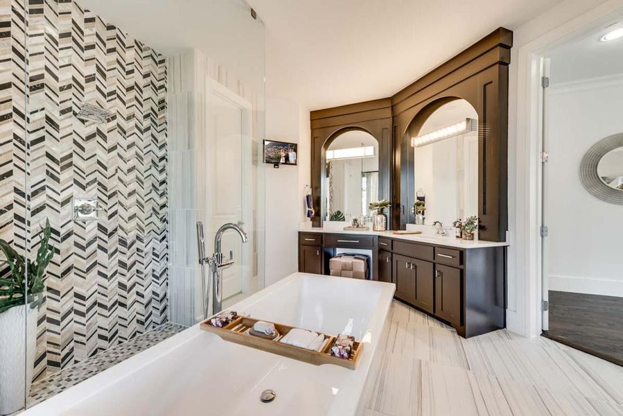 Representative furnished interior of a home built from the Grand Avery II by Grand Homes in Grand Oaks, Celina (Image 18).