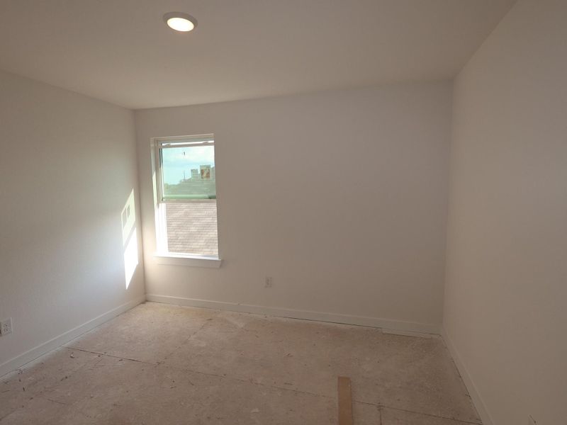 Spacious, unfurnished interior of a new home in Summerview, Fulshear (Image 23). Spacious, unfurnished interior of a new home in Summerview, Fulshear (Image 23).