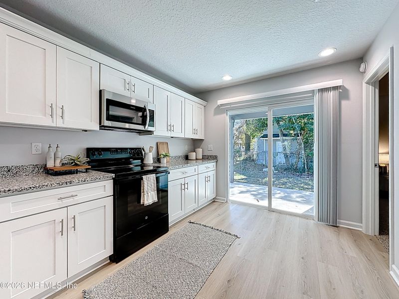 Furnished interior view inside a new home in , Jacksonville (Image 10).