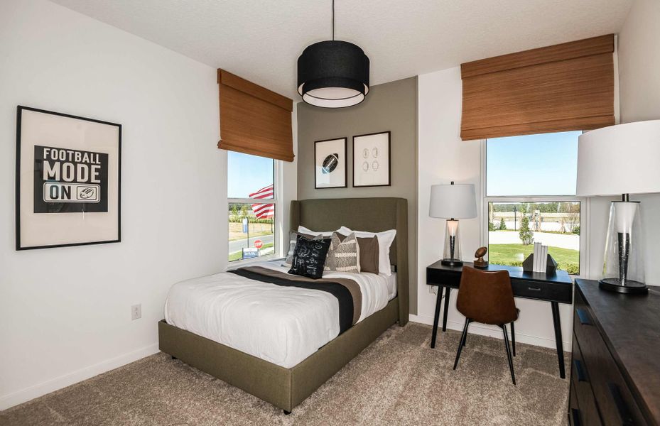 Representative furnished interior of a home built from the Merlot by Pulte Homes in Riverwood, Zephyrhills (Image 6).