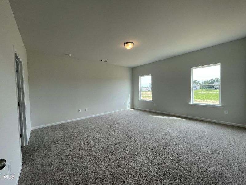 20250823_200933217_iOS