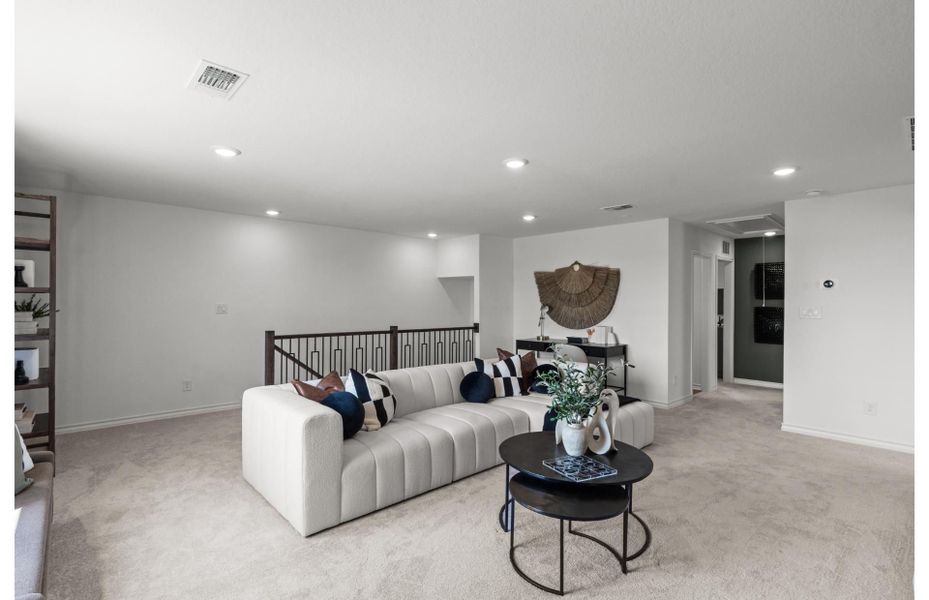 Upstairs Loft Upstairs Loft