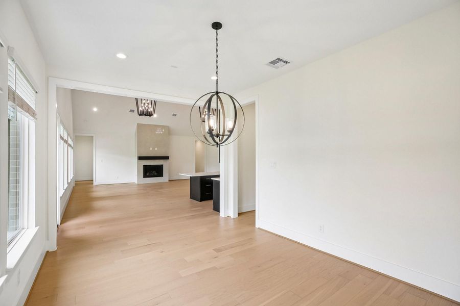 Spacious, unfurnished interior of a new home in Homestead Hill, New Waverly (Image 39).