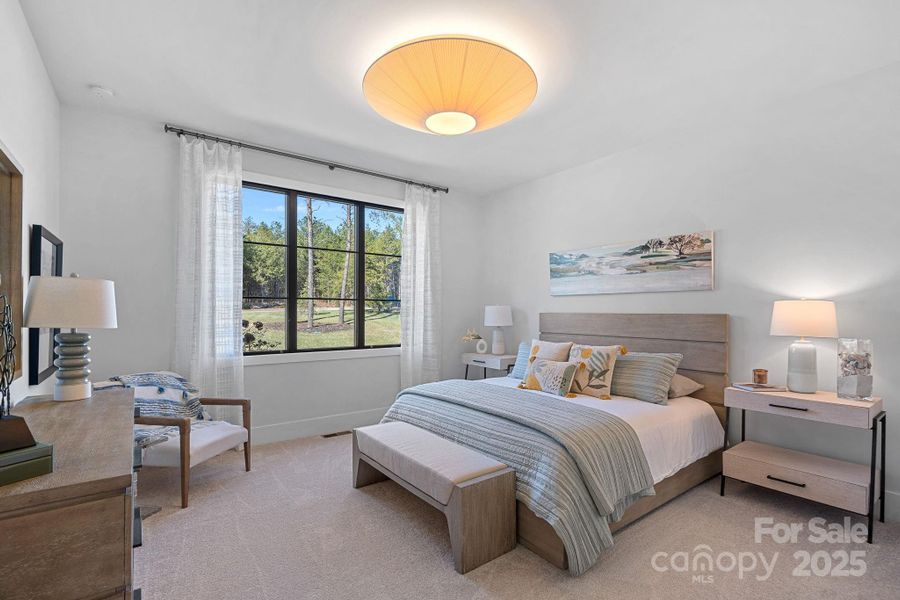 Main floor Guest Suite