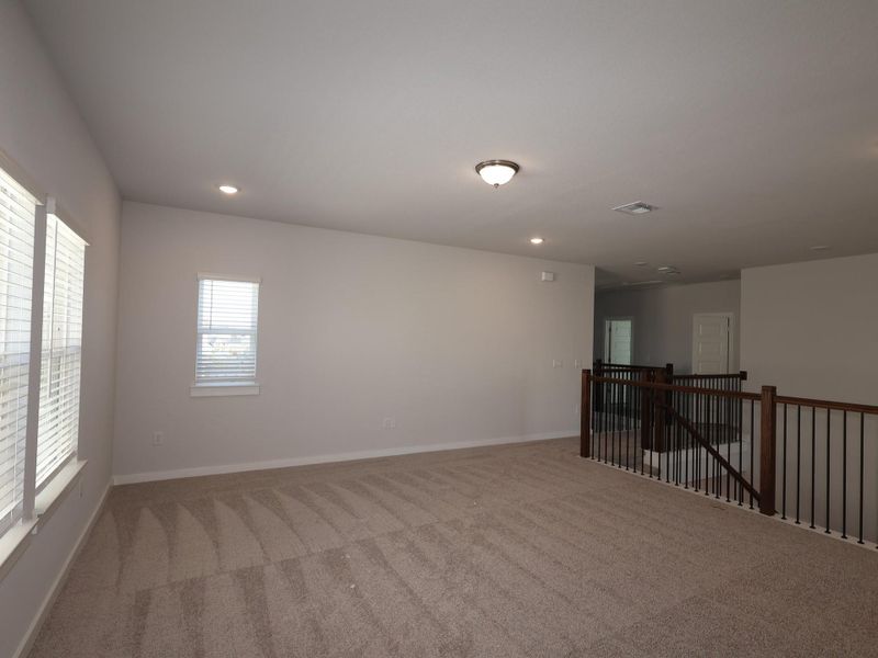 Spacious, unfurnished interior of a new home in Edgewood, Leander (Image 28). Spacious, unfurnished interior of a new home in Edgewood, Leander (Image 28).