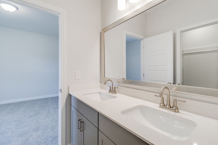 Image 39 of a home in Hendrix Farms.