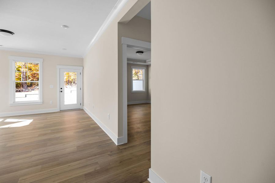 Spacious, unfurnished interior of a new home in Harbor Crossing, Greensboro (Image 18).