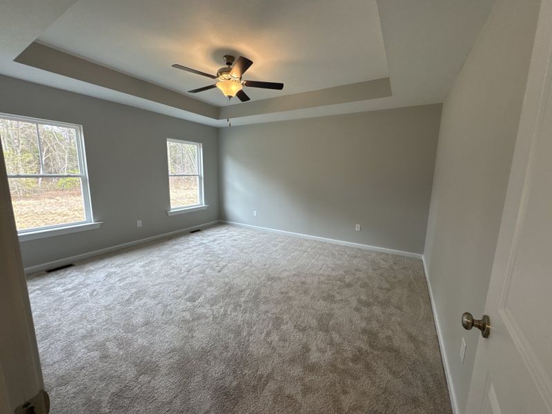 Spacious, unfurnished interior of a new home in Windsor, North Augusta (Image 21).