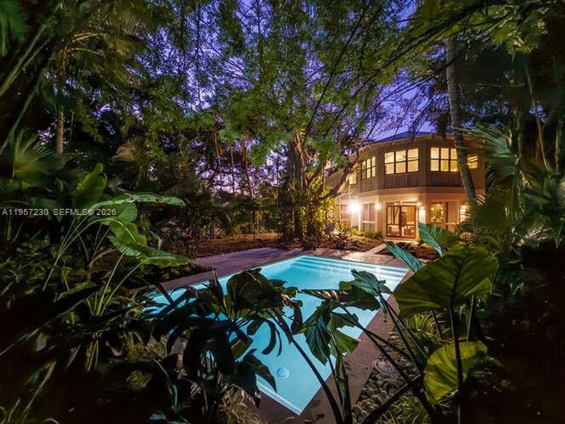 Community amenities in , Miami (Image 68).