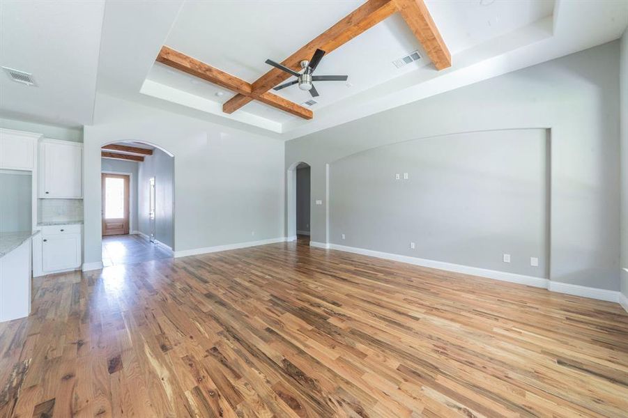 Spacious, unfurnished interior of a new home in , Duncanville (Image 12).