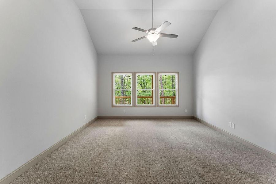 Spacious, unfurnished interior of a new home in , Waleska (Image 41).