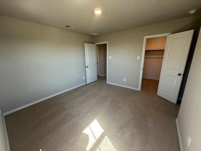 Spacious, unfurnished interior of a new home in Southern Pointe, College Station (Image 16).