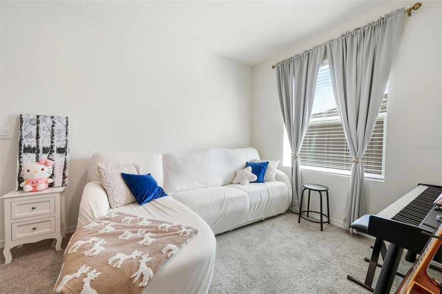 Furnished interior view inside a new home in , Kissimmee (Image 13).