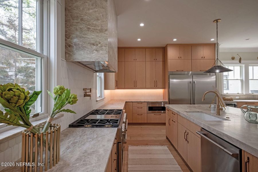 Furnished interior view inside a new home in , Jacksonville (Image 109).