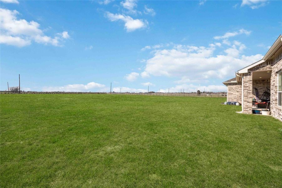 Exterior details and patio area of a home in , Waller (Image 30).