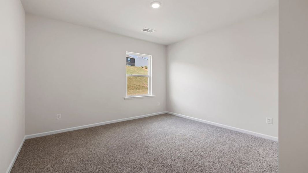 Spacious, unfurnished interior of a new home in Baxter Village, Boiling Springs (Image 21).
