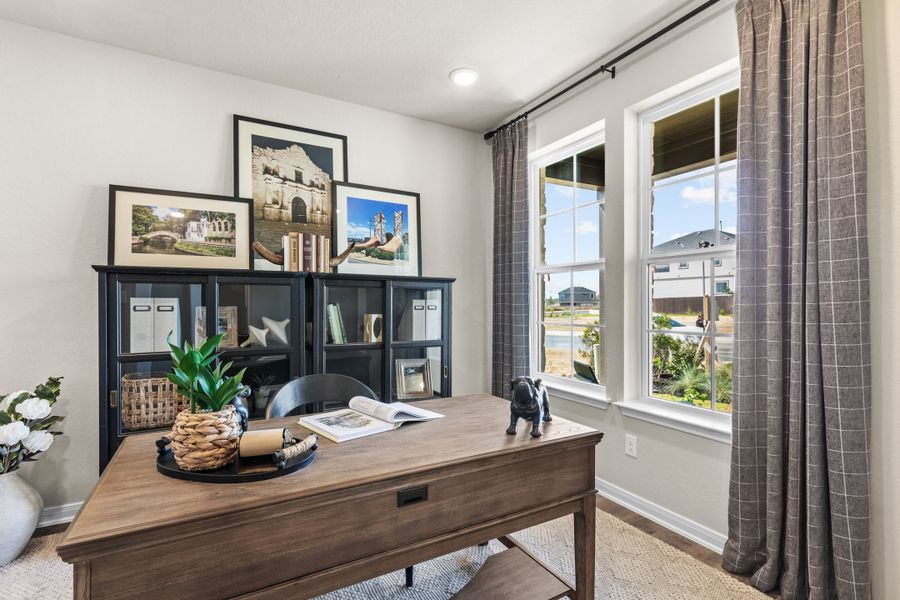 Furnished interior view inside a new home in Hunter's Ranch, San Antonio (Image 9).