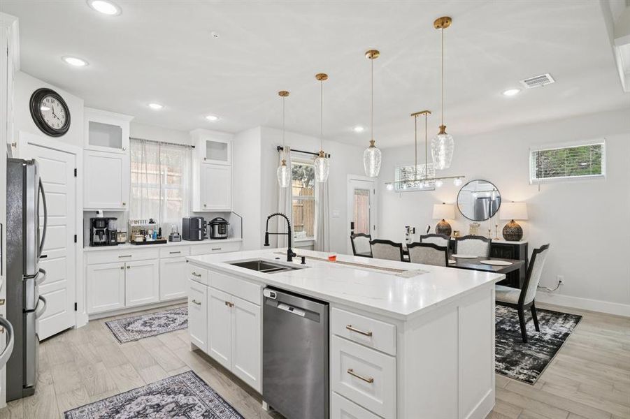 Furnished interior view inside a new home in , Granbury (Image 33).