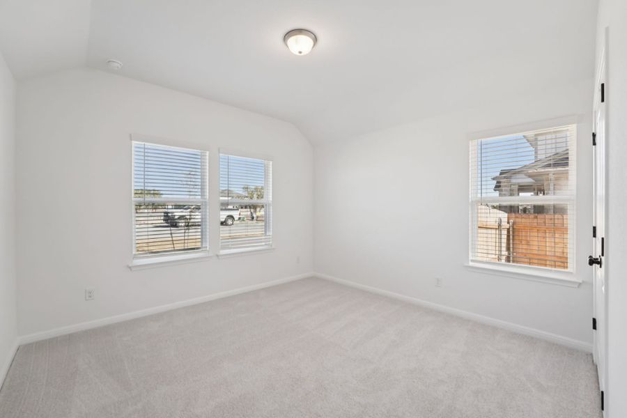 Spacious, unfurnished interior of a new home in Grande Estates, Bertram (Image 13).