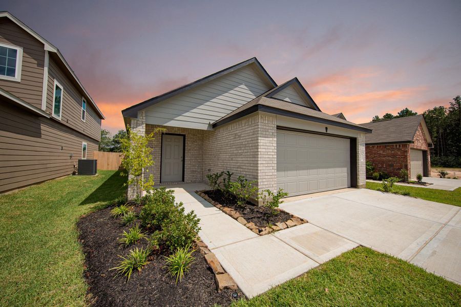 Image 19 of a home in Mackenzie Creek. Image 19 of a home in Mackenzie Creek.