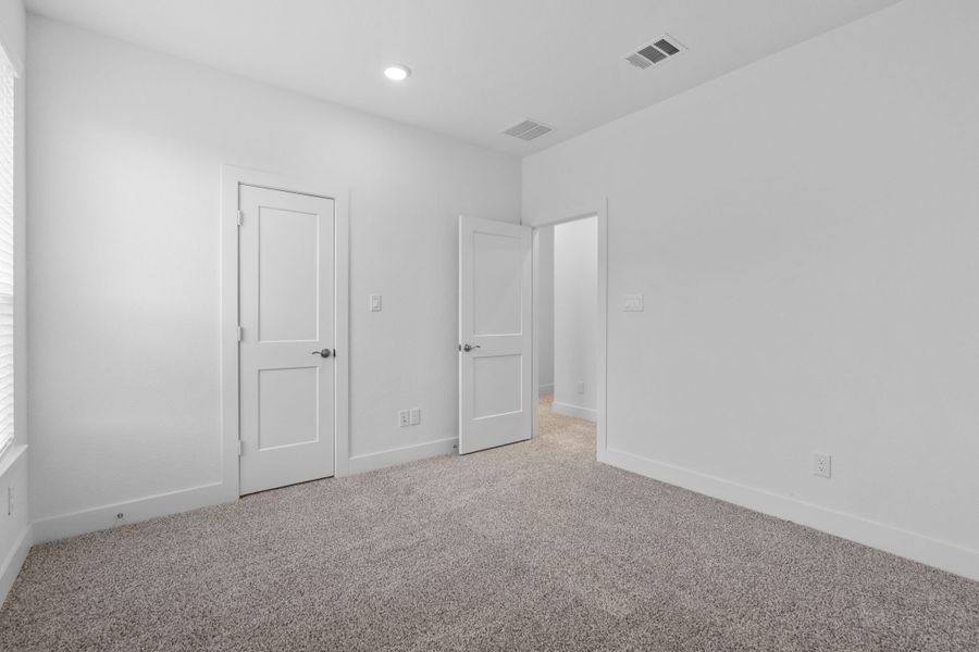 Spacious, unfurnished interior of a new home in Attwater 55s, Waller (Image 33).