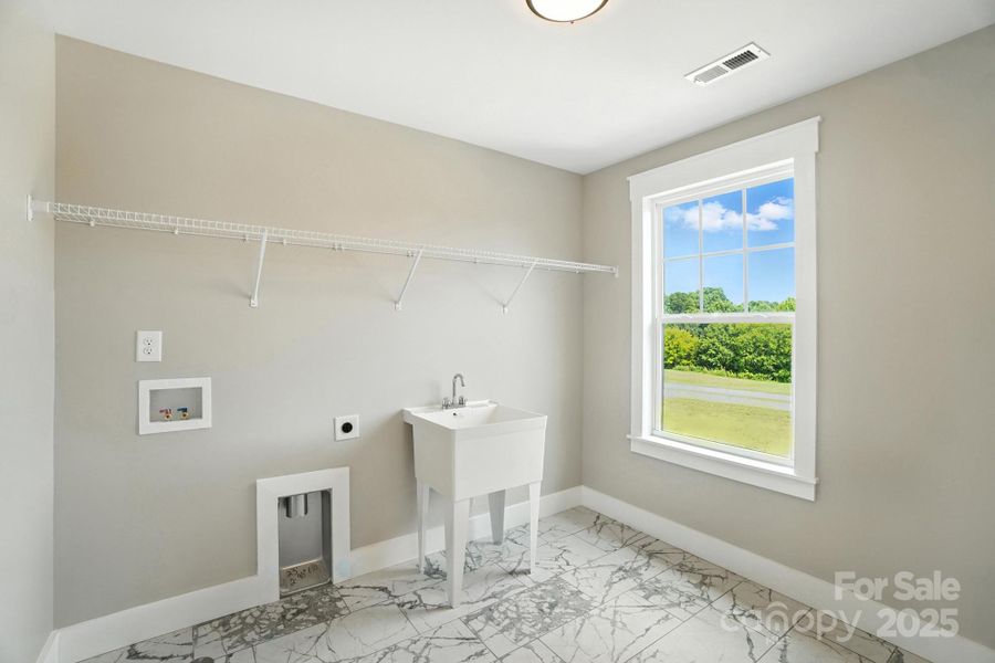 Spacious, unfurnished interior of a new home in , Marshville (Image 29).