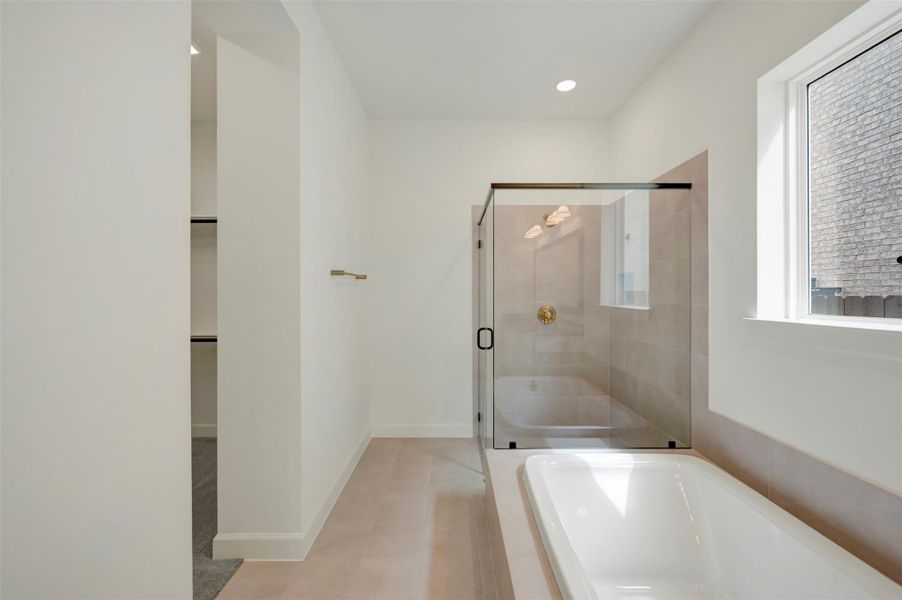 Furnished interior view inside a new home in Pomona 45' Homesites, Manvel (Image 10).