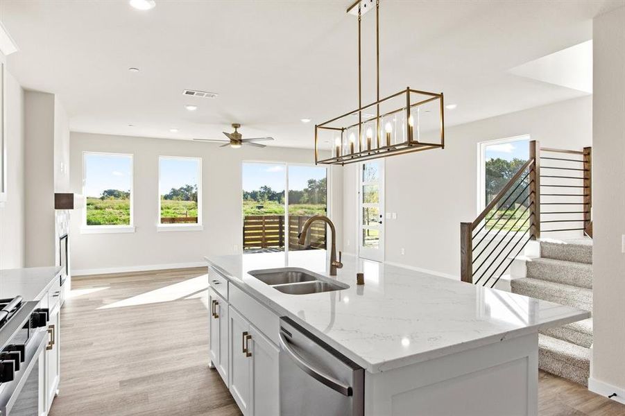 015-2028AldrichRoad-Celina-TX-75009-Kitchen.jpg-SMALL