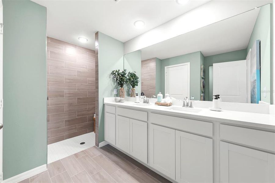 Furnished interior view inside a new home in , Citrus Springs (Image 10).