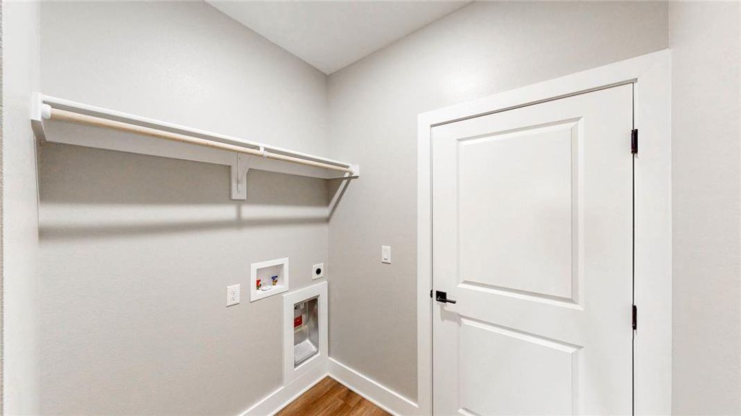 Spacious, unfurnished interior of a new home in , Denton (Image 21).