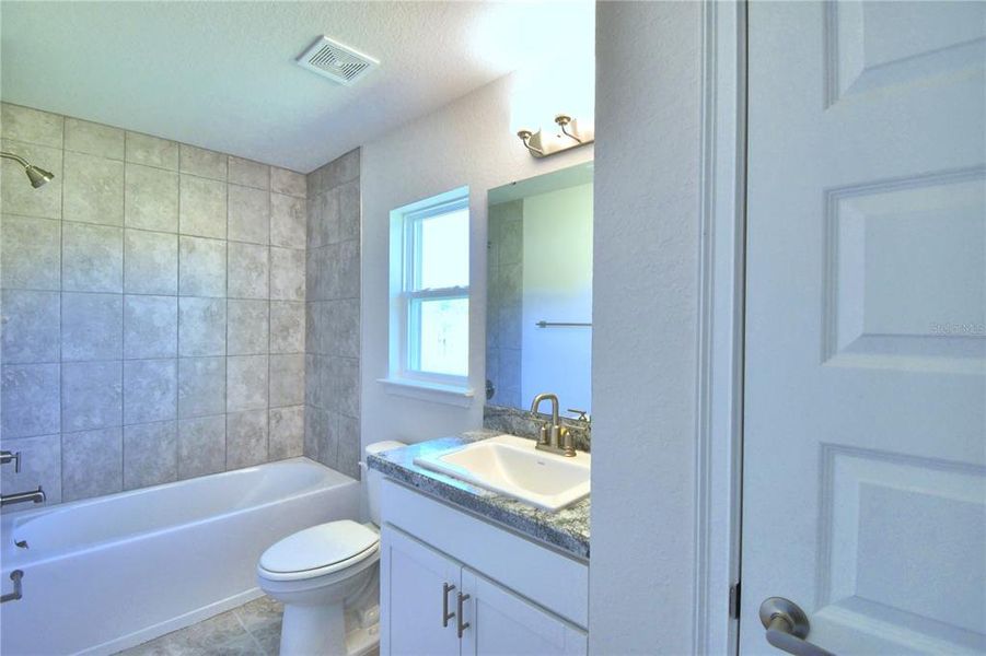Furnished interior view inside a new home in Cadence Crossing, Auburndale (Image 8).