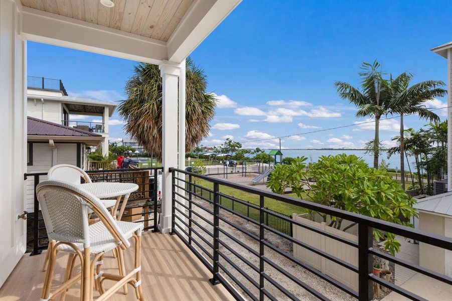 Exterior details and patio area of a home in , Bradenton Beach (Image 25).