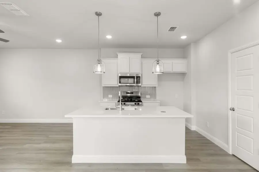Furnished interior view inside a new home in Elevon, Lavon (Image 5).