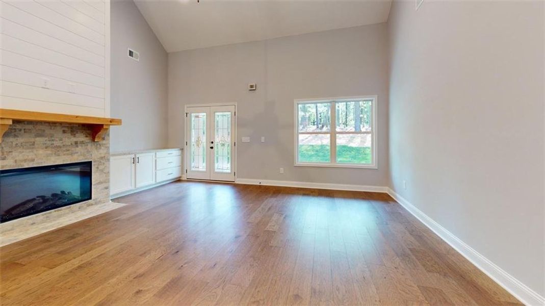 Spacious, unfurnished interior of a new home in , Dallas (Image 31). Spacious, unfurnished interior of a new home in , Dallas (Image 31).