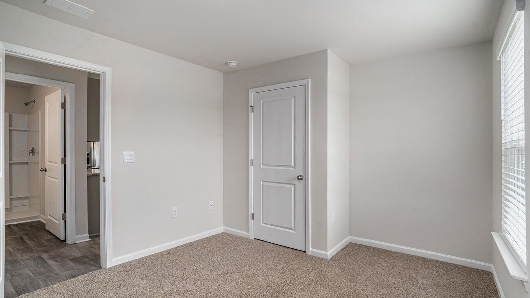 Representative unfurnished interior of a home built from the Robie by D.R. Horton in Heritage Crossing, Conway (Image 11).