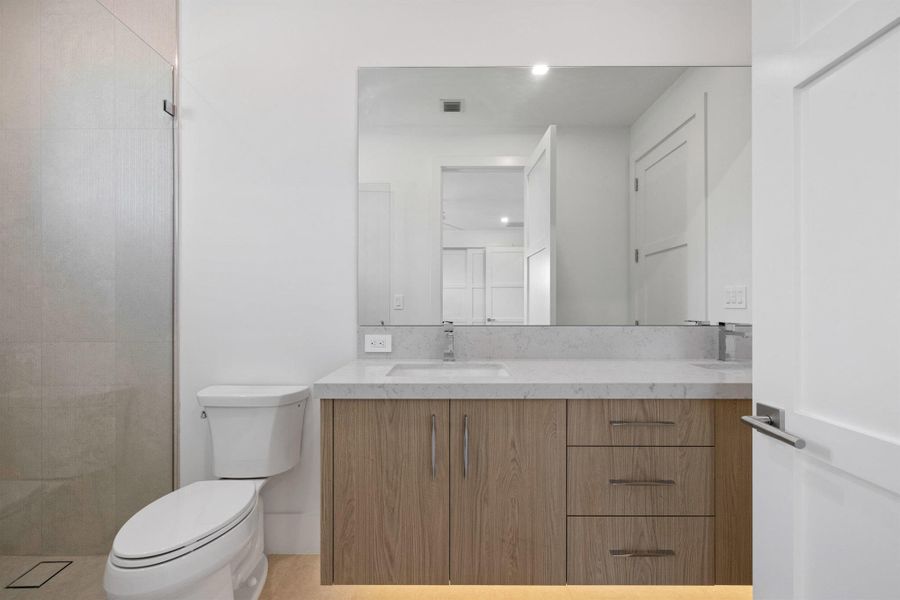 Spacious, unfurnished interior of a new home in , North Palm Beach (Image 49). Spacious, unfurnished interior of a new home in , North Palm Beach (Image 49).