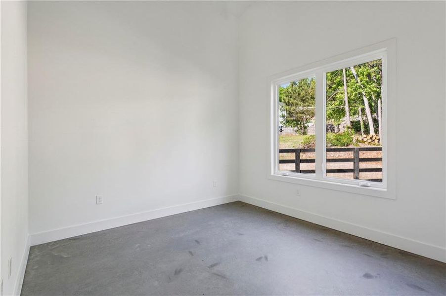 Spacious, unfurnished interior of a new home in , Marietta (Image 37).