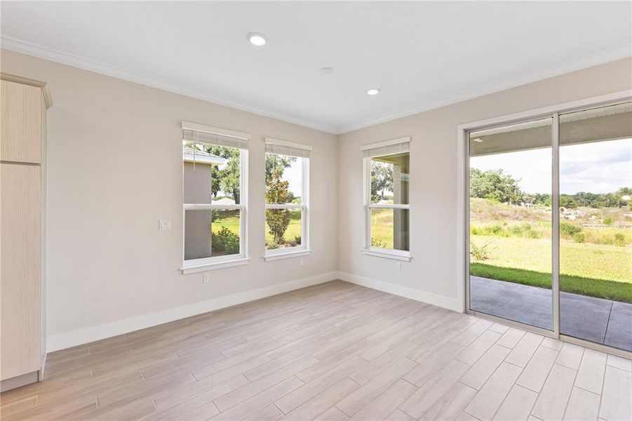 Spacious, unfurnished interior of a new home in , Ocala (Image 17).
