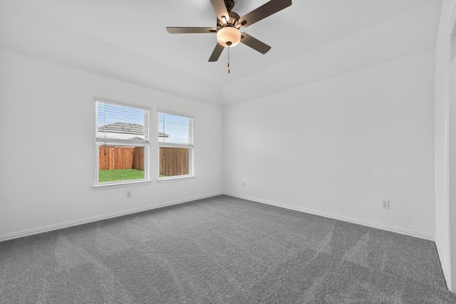 Spacious, unfurnished interior of a new home in River Ridge, Crandall (Image 18).