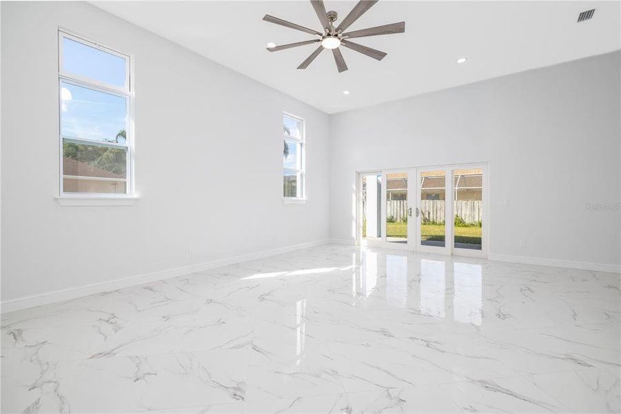 Spacious, unfurnished interior of a new home in , Palm Coast (Image 24).
