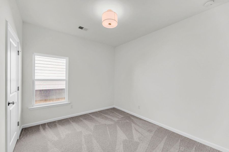 Spacious, unfurnished interior of a new home in , Charleston (Image 21).