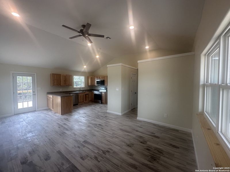 Spacious, unfurnished interior of a new home in , Bandera (Image 19). Spacious, unfurnished interior of a new home in , Bandera (Image 19).