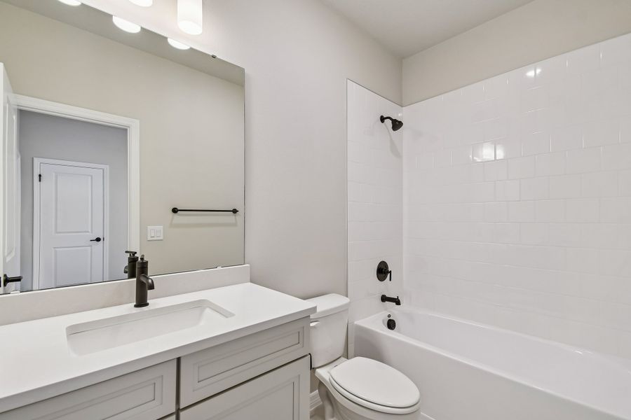 Furnished interior view inside a new home in Baldwin Crossing 22', Orlando (Image 5). Furnished interior view inside a new home in Baldwin Crossing 22', Orlando (Image 5).