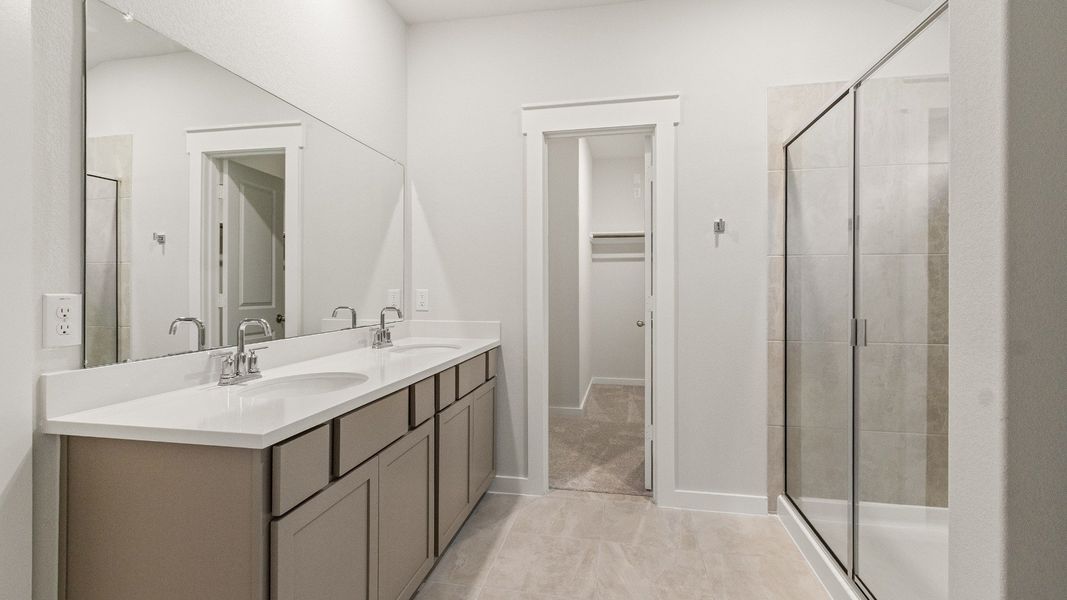 Furnished interior view inside a new home in Cielo, Conroe (Image 19).