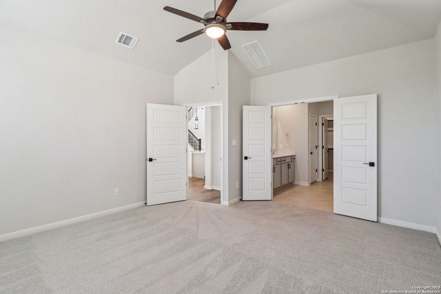 Spacious, unfurnished interior of a new home in , San Antonio (Image 32). Spacious, unfurnished interior of a new home in , San Antonio (Image 32).