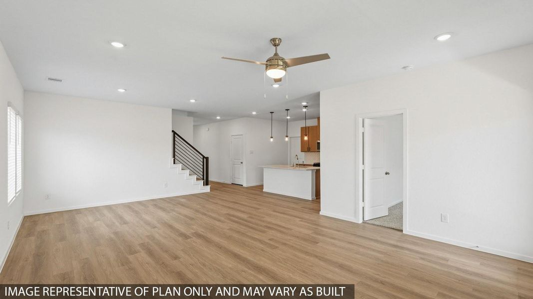 Spacious, unfurnished interior of a new home in Chapel Lakes, Montgomery (Image 20).
