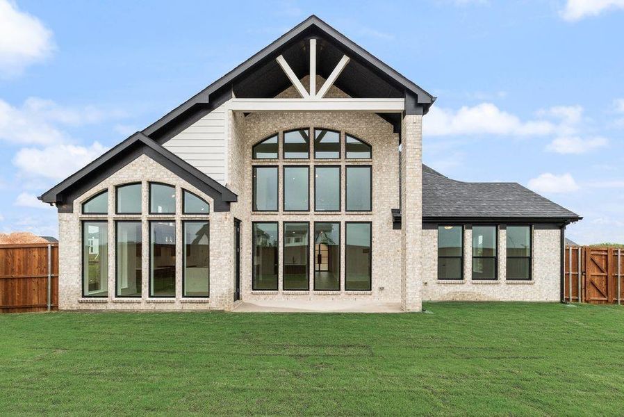 Exterior details and patio area of a home in Park Place, Prosper (Image 3).