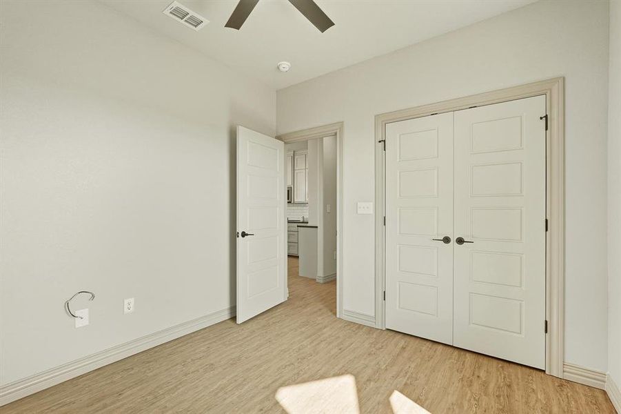 Spacious, unfurnished interior of a new home in , Hawley (Image 22).