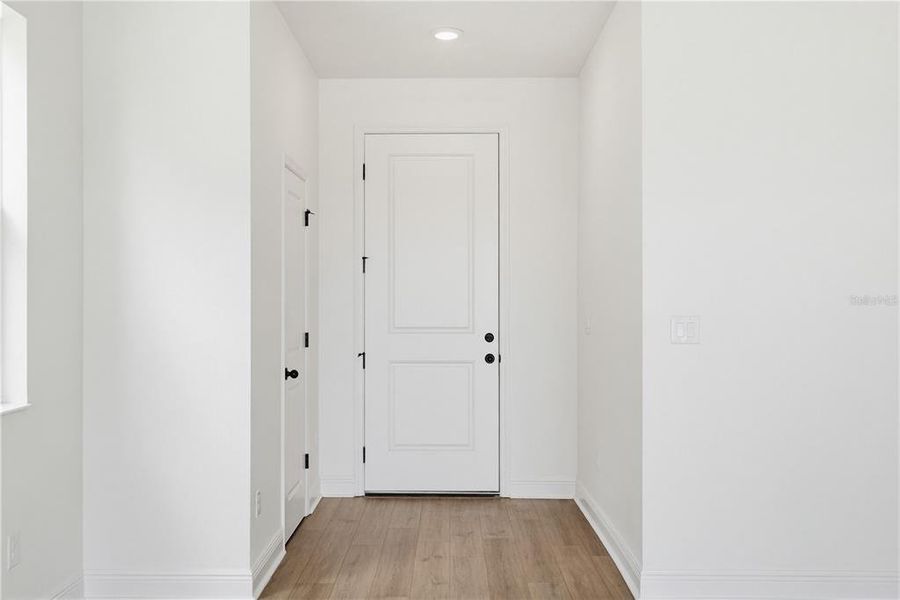 Spacious, unfurnished interior of a new home in , Parrish (Image 48).