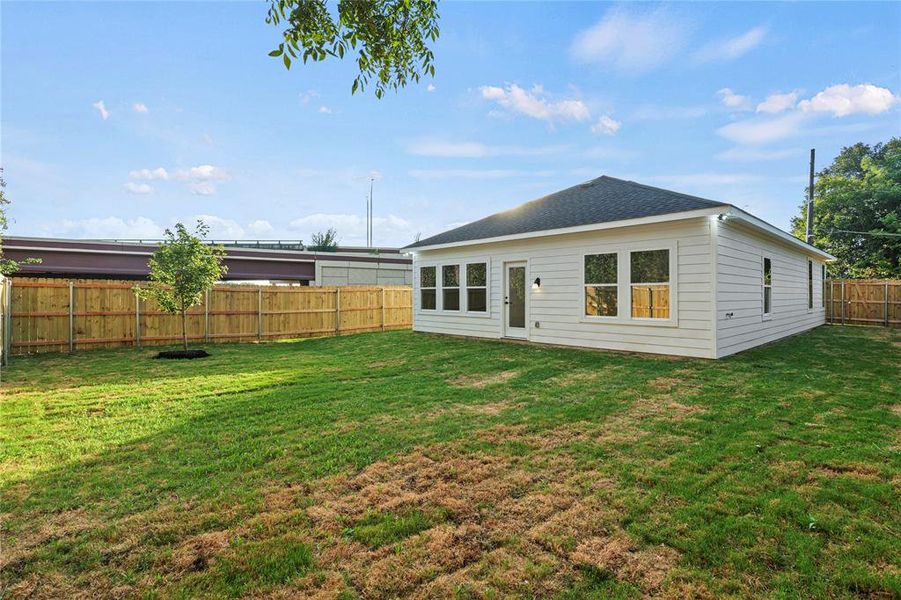 Front exterior of a new home in , Dallas, TX, highlighting curb appeal (Image 17).